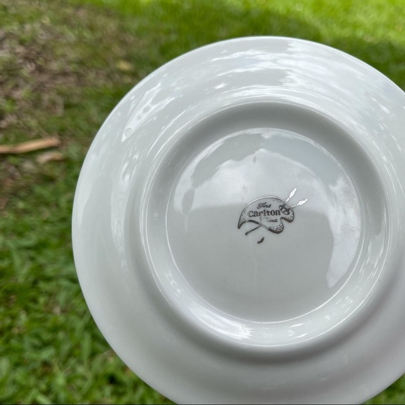 Vintage Carlton Fine China Saucers Set of 2 - Picture 6 of 10